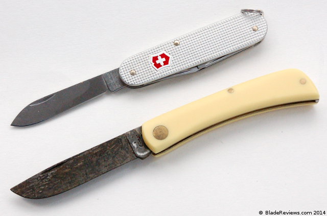 Case Sod Buster Jr. and Victorinox Alox Cadet Size Comparison