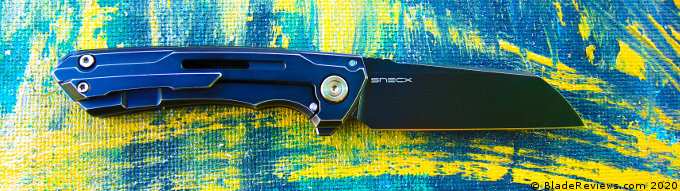 We Knives Mini Buster Knife Review